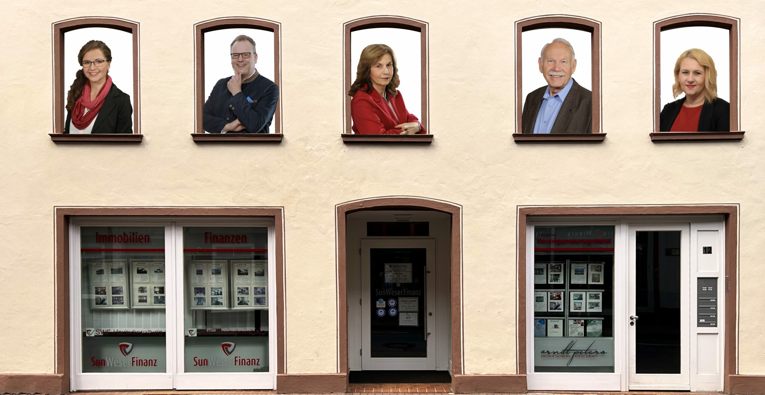 Büro von SunWeserFinanz mit Teammitgliedern